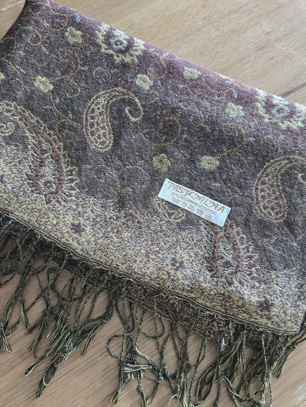 pashmina | one size | gold brown paisley scarf